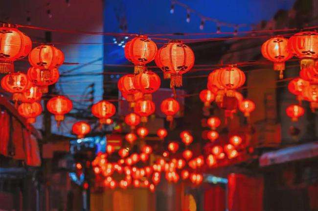 待“晓”堂前，点“亮”心灯 散文