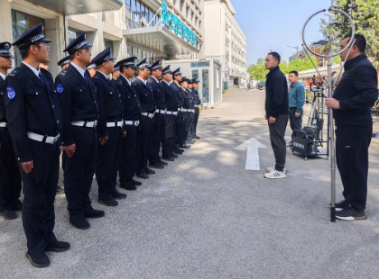 公司驻中国人民大学保安中队组织防爆演练